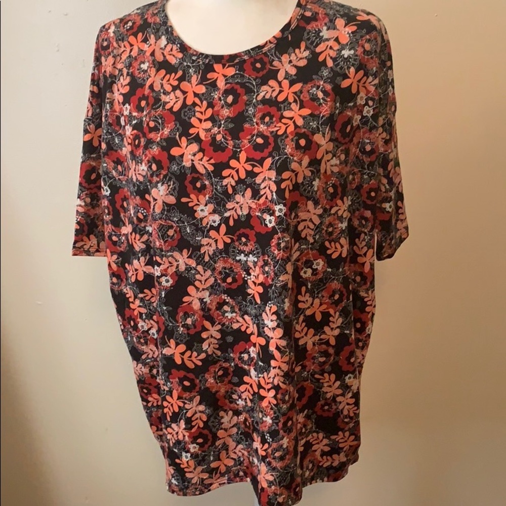 Lularoe Irma top‎ xsmall